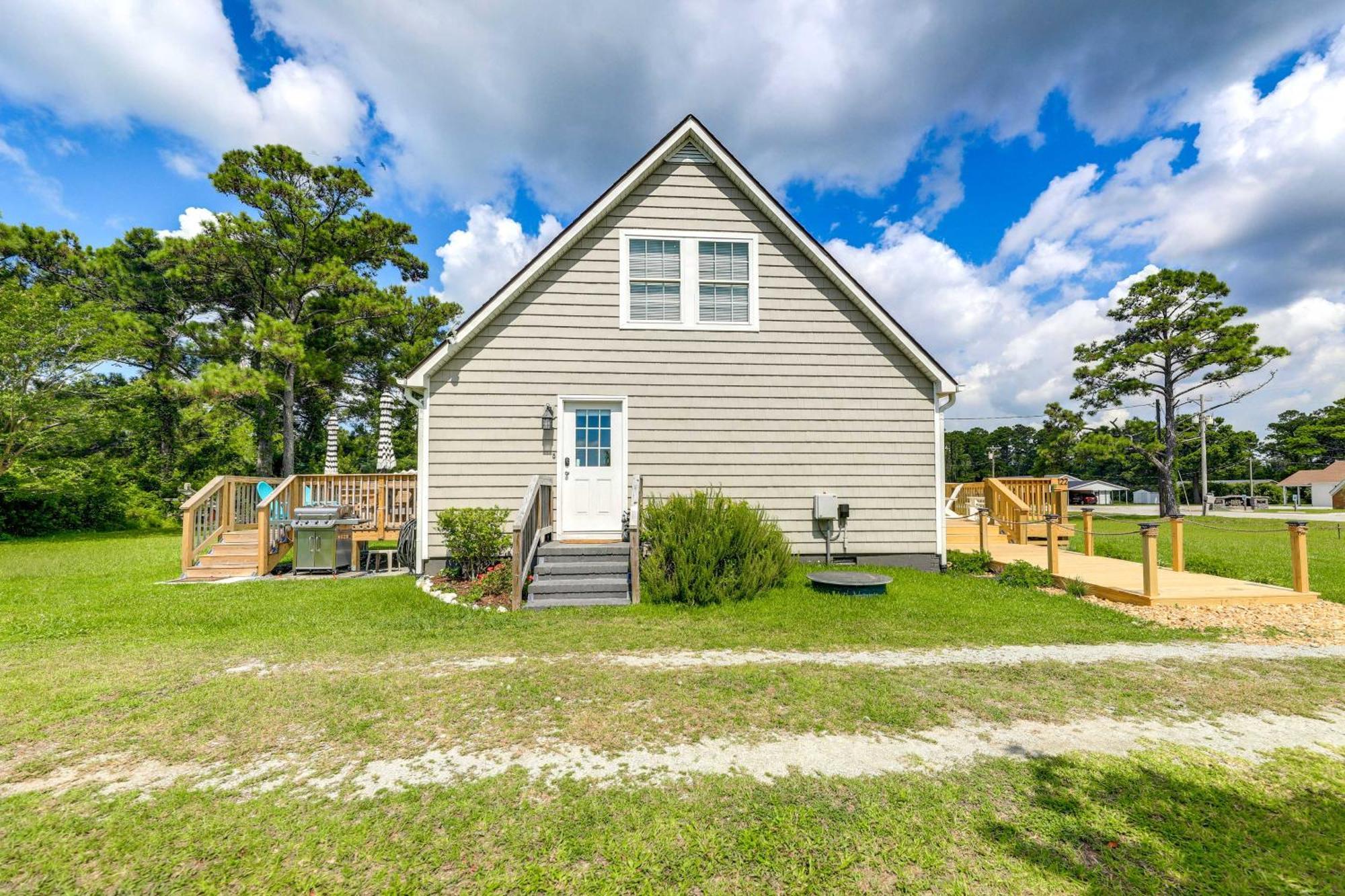 The Willowberry House With Deck And Grill! Harkers Island Ngoại thất bức ảnh